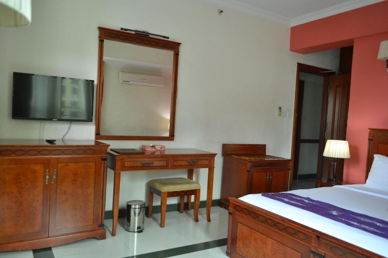 Hotel Nikko Towers Dar-es-Salaam Eksteriør bilde